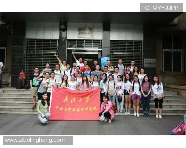 武汉攀岩队团队协作引发热议背后的争议与思考