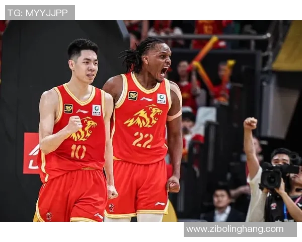 2014年CBA精彩对决北京队与佛山队巅峰对抗赛回顾与分析